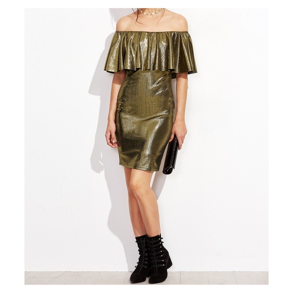 Gold Metallic Off the Shoulder Bodycon Dress - Picture 3 of 4